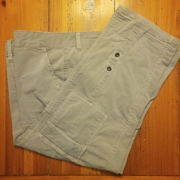 Cosmic Blue Love Women's Cargo Pants - Lt Khaki - Size 31 - Picture 15 of 16